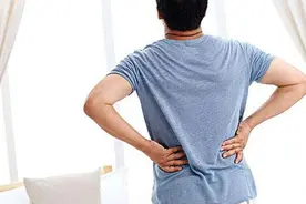 有一种腰痛，骑车能行十里，走路寸步难移图片