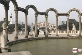 关了14年的成都世界乐园还好吗？藏于校内已成婚纱摄影基地图片