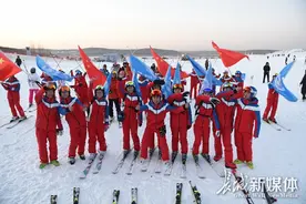 尚义冰雪嘉年华催热冬季游图片