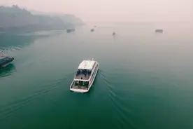 富春江旅游线首航 快上船！做《富春山居图》画中人图片