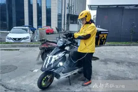 都江堰聋哑外卖骑手遭差评：送餐还讨钱！真相让人泪奔……图片