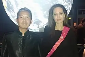 朱莉与柬埔寨男Rapper曝姐弟恋 友人这样回应图片