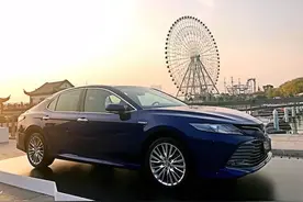 广汽丰田全新第八代凯美瑞：没改变的只有名字了图片