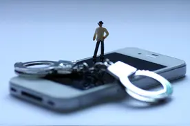 男子痴迷“大富翁”网络赌博游戏 无钱充值盗走朋友1.4万元图片