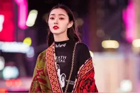 宋轶纽约夜景大片曝光 斑斓光影展个性态度图片