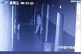 郑州一高中生坠亡 校方：事发前班主任与其接触属正常管理视频封面