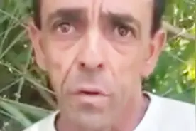 老外结巴原来这样：太搞笑了，看着真着急啊！视频封面