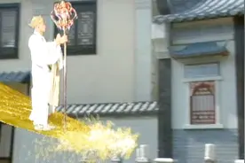 港版西游记，唐僧搭乘观音大士的金河，独自一人返回了长安城视频封面