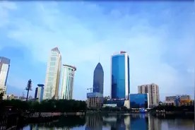 湖北最神奇的城市，古时是兵家必争之地，如今分为五市，发展神速