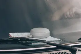 B&O PLAY 推新品 Beoplay A1 蓝牙音响图片
