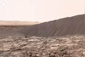好奇号火星车在火星高点拍摄360度全景照片图片