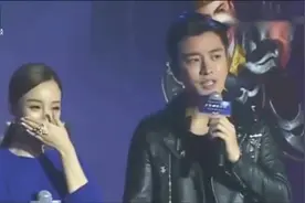 贾乃亮的父母原来都不简单，难怪李小璐会选择嫁给贾乃亮