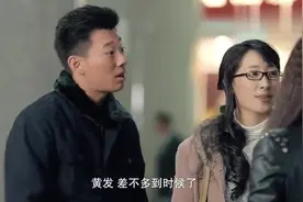 年学霸提前向校长申请退学，去深圳打拼去了视频封面