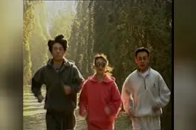 三十年前流行的服装款式，有没有穿过的视频封面