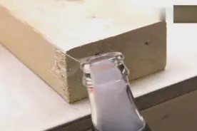 没有开瓶器如何打开饮料瓶？这几招简直太实用，先收藏了