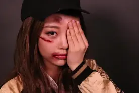 板野友美缘何“伤痕累累”？图片