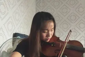 小提琴演奏，筷子兄弟发《父亲》，时光时光慢些吧图片