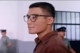 经典！真正患难与共，87年监狱风云，梁家辉黄光亮的巅峰时期！视频封面