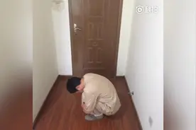筋缩百病起，筋柔百病消，简单的蹲式拉筋解决全身的筋缩图片