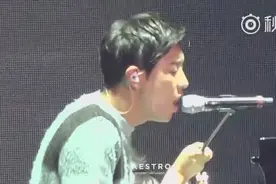 盛世美颜朴灿烈,完美深情演绎《all of me》图片
