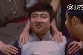 这次是真“正经”的铁匠铺大宝剑，结局也是醉了！