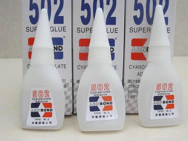 家具表面的小磕碰,该如何修复?