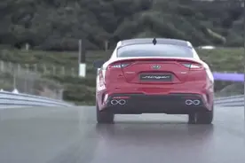 3.3T发动机，4.9秒破百，售价不到30万！四门GT轿跑斯汀格Stinger视频封面