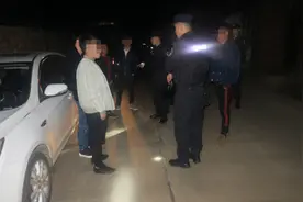 「处警趣闻」赌博“出千”被识破后遭勒索 无奈报警双双被拘！图片