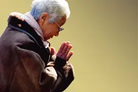 人活着到底是为了什么？多少老人都不知道，这样的人生才有意义