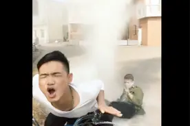 搞笑视频：如此销魂的表情，你是有多爽，小哥视频封面