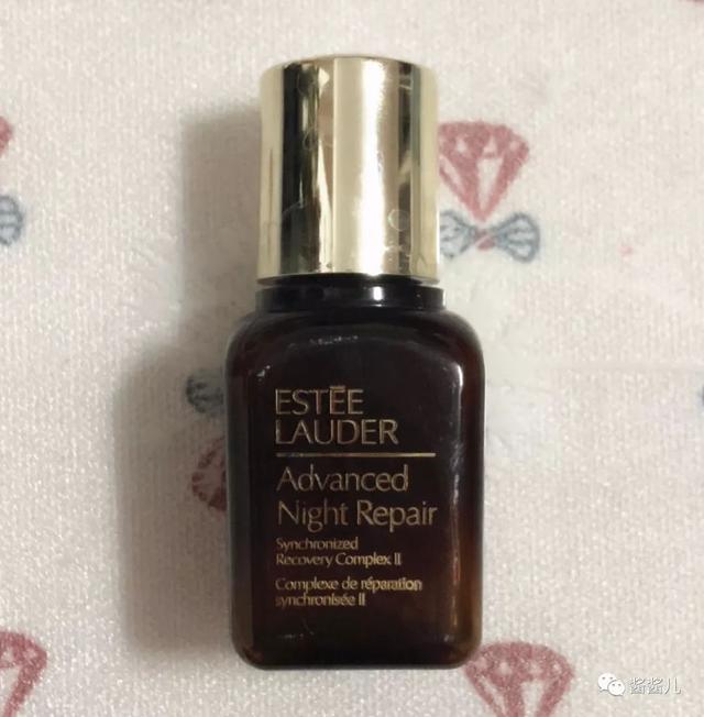 50款肌底液and精华液测评：4000还不如38块的好用