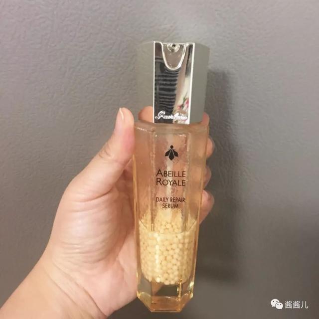 50款肌底液and精华液测评：4000还不如38块的好用