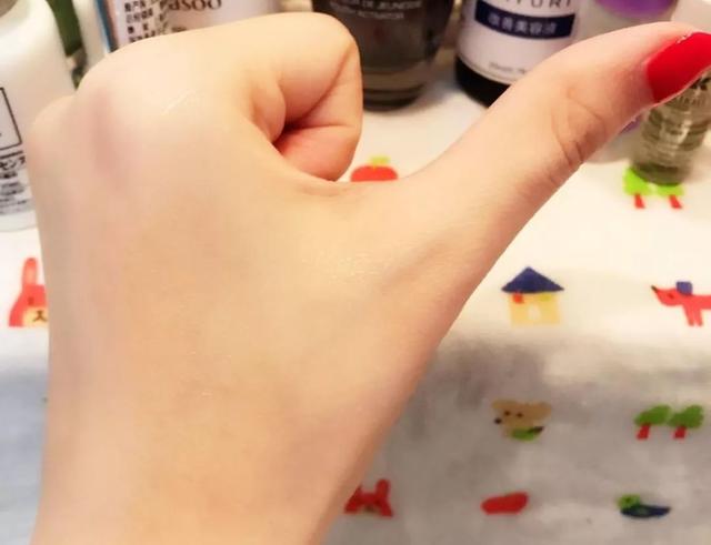 50款肌底液and精华液测评：4000还不如38块的好用