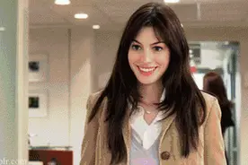 女性公务员着装指南图片