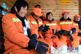 安徽：“爱心小屋”温暖环卫工图片
