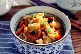 胡萝卜海鲜饭的做法图片