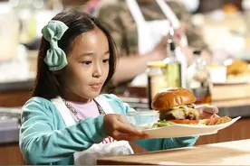 《小小厨神》第四季 狠K戈登拉姆齐图片