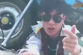 搞笑改编《自由飞翔》好听到爆炸！凤凰传奇听了会不会哭晕视频封面