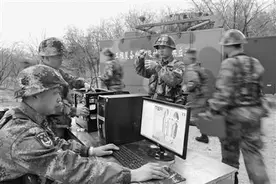 部队挖掘机出故障 工兵火速3D打印部件修好图片