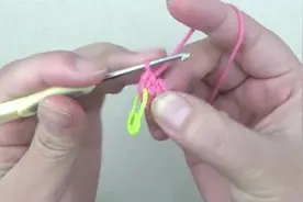 变异小羊牛奶棉线玩偶手工视频教程，想学的来