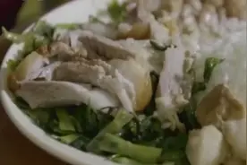 一天吃15吨大米！流水线式的饮食！剩男剩女不剩饭