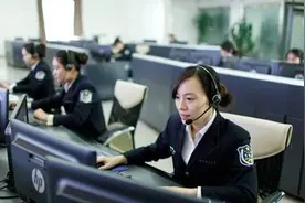 玩手机的人速看！这一招关键时刻能救命！图片