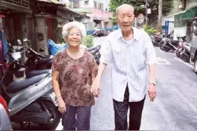 我忘了全世界，但没有忘记你！图片