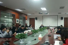 想要了解老上海？这本论文集可以一看图片