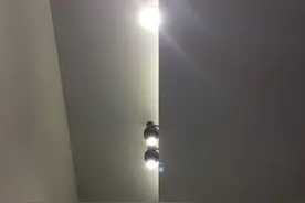 扒一扒试衣间“心机镜” 商场买衣服咋试都好看秘密全在这图片