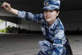 王利芝:告诉你从女兵到女干部的秘密！图片