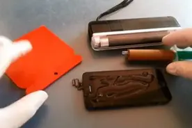 手机屏幕碎了，不用换屏！教你30分钟修复，锤子砸不坏！图片