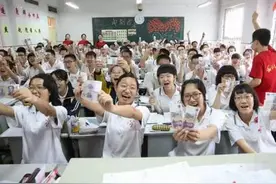 高考那些奇葩事儿图片