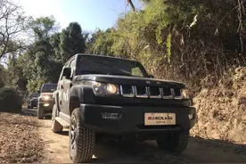 北京BJ40柴油版上市 售15.99万图片