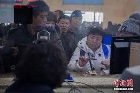 抢票失利如何规划团圆路？曲线回家、反向探亲图片